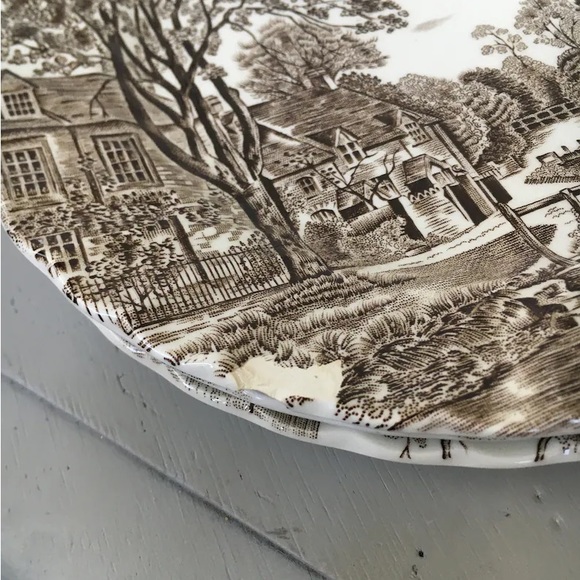 Romantic England gravy boat and plates - Picture 5 of 6